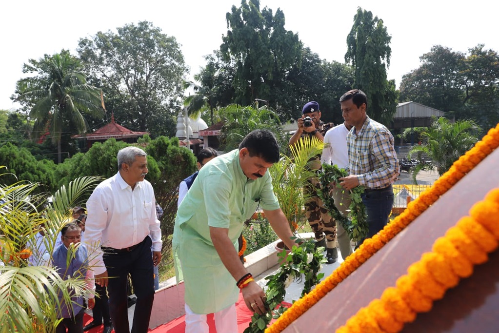 माननीय कोयला एवं खान राज्य मंत्री, भारत सरकार के श्री सतीश च. दुबे का 08 और 09 सितंबर 2024 को बीसीसीएल दौरा